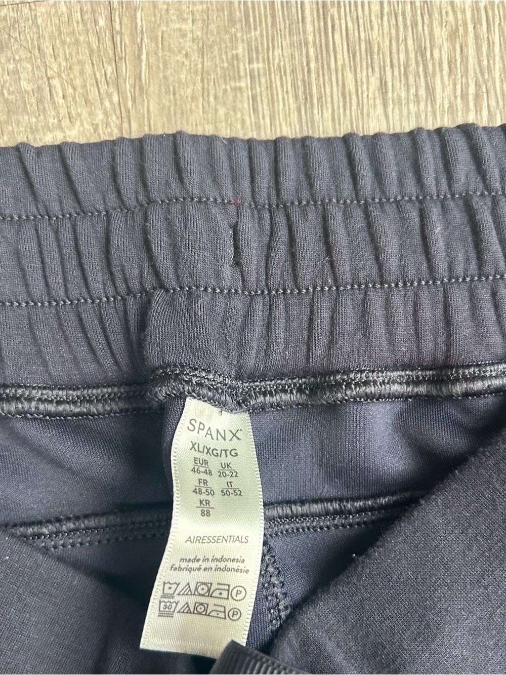 SPANX Navy Wide-Leg Drawstring Lounge Pants - Picture 3 of 7